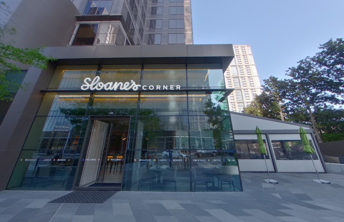 B-Space-Harbor-Screens-Sloane-s-Corner-Ross-Ave-Dallas,-TX-(6).png